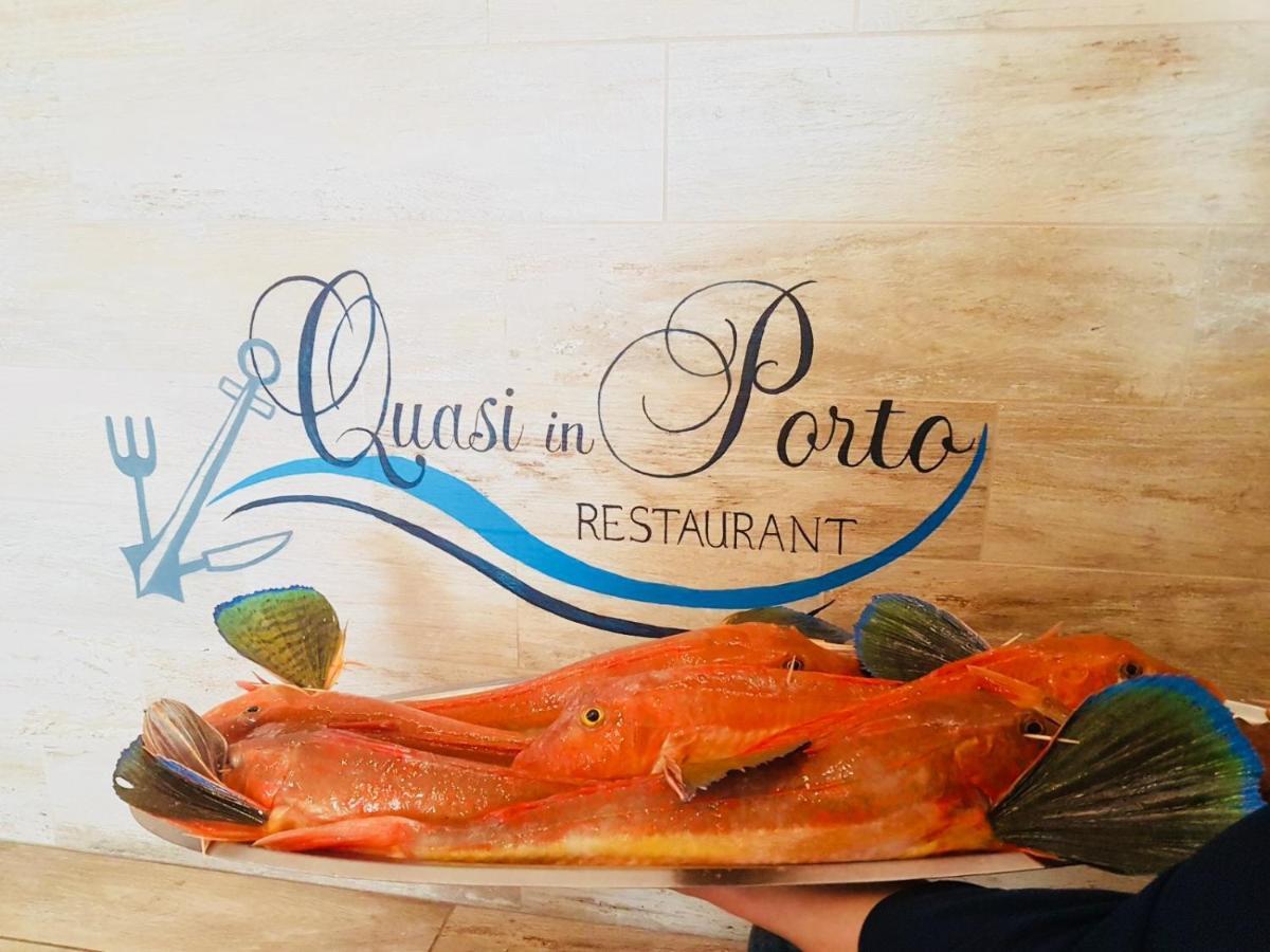 Quasi In Porto Rooms Castellabate Exterior photo